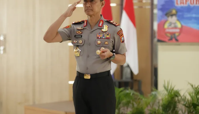 Kapolda Sultra Resmi Sandang Pangkat Irjen Pol