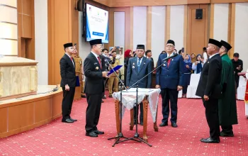 Gubernur Lantik 26 Pejabat Lingkup Pemprov Sultra, Tegaskan Penguatan Merit Sistem dan Kinerja ASN 8 FB IMG 1783331779597