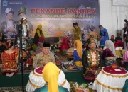 Hadiri Pesta Adat Pekande-Kandea HUT ke-12 Buton Tengah, Gubernur Sultra Ajak Lestarikan Budaya dan Perkuat Kolaborasi Pembangunan 10 FB IMG 1784874573794